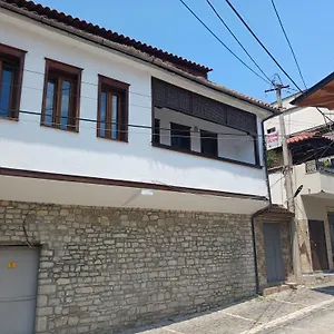 Bed & Breakfast Bujtina Valgent 