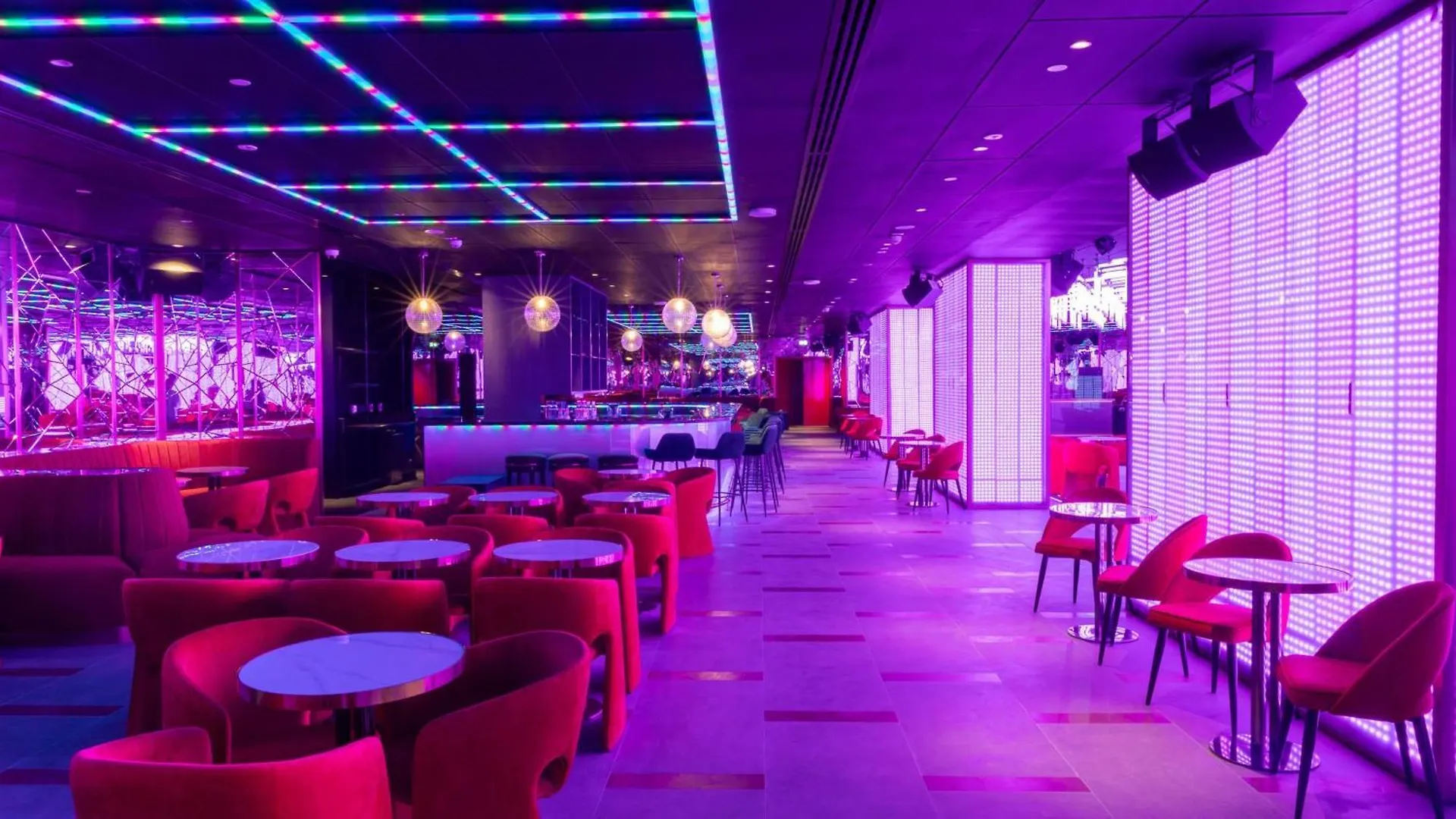 Voco Monaco Dubai By Ihg, Adults Only, World Islands Hotel