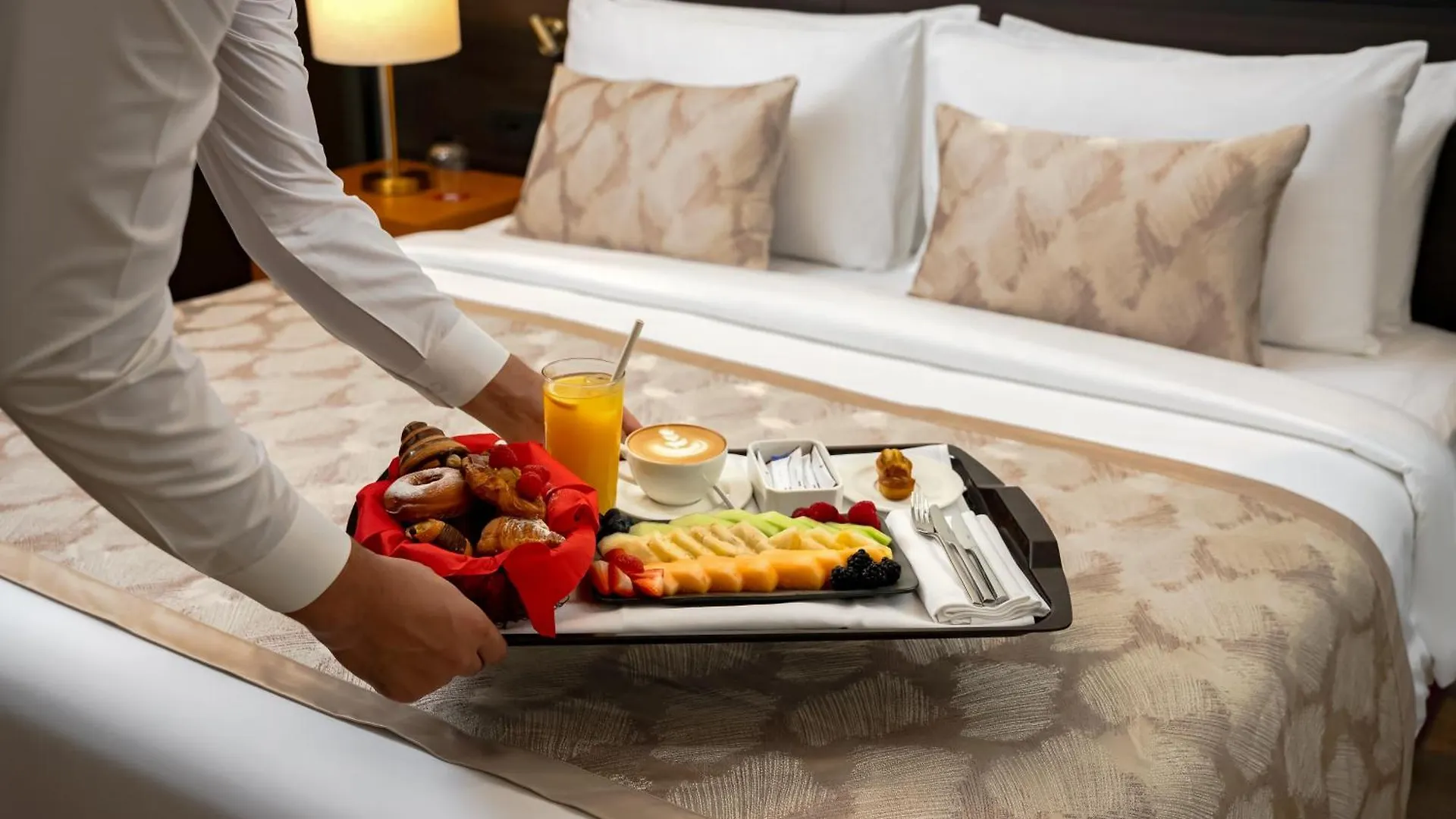 Hotel Voco Monaco Dubai By Ihg, Adults Only, World Islands 5*,