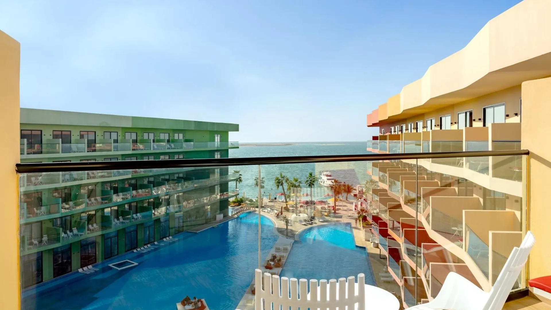 Hotel Voco Monaco Dubai By Ihg, Adults Only, World Islands