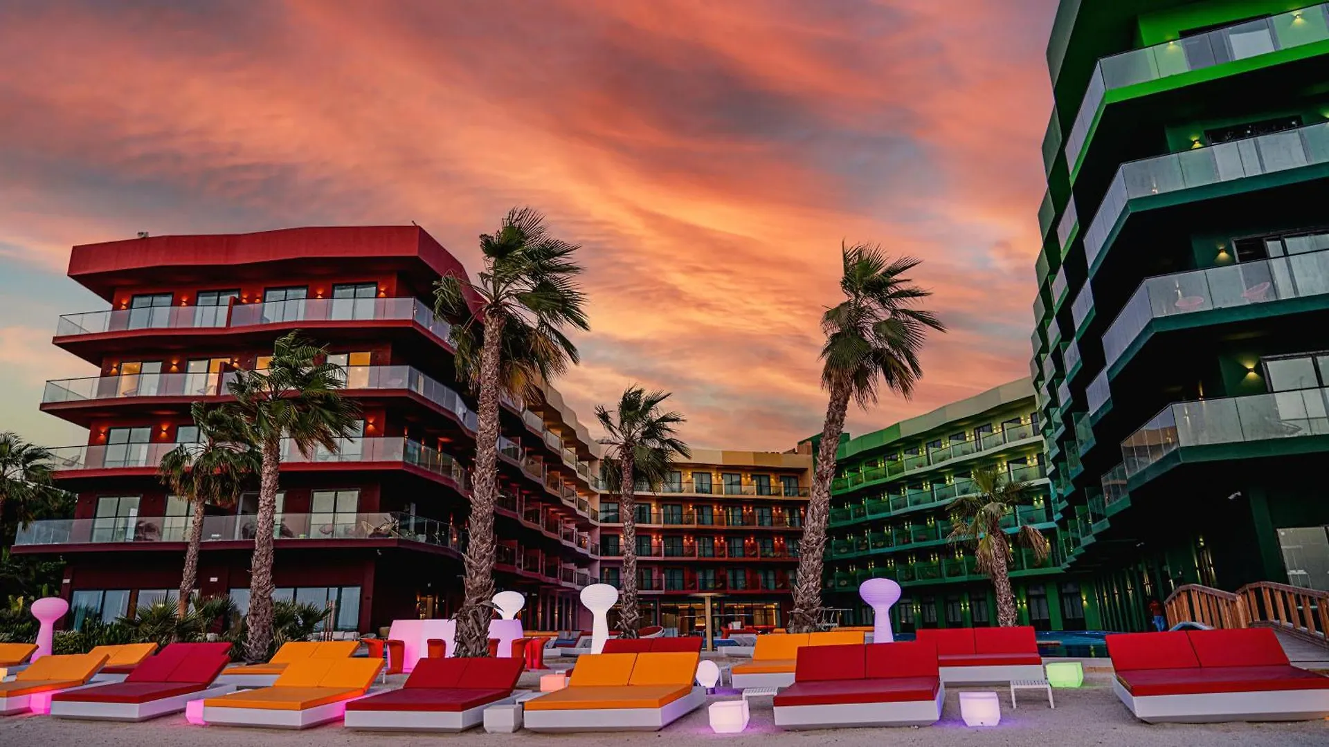 Hotel Voco Monaco Dubai By Ihg, Adults Only, World Islands