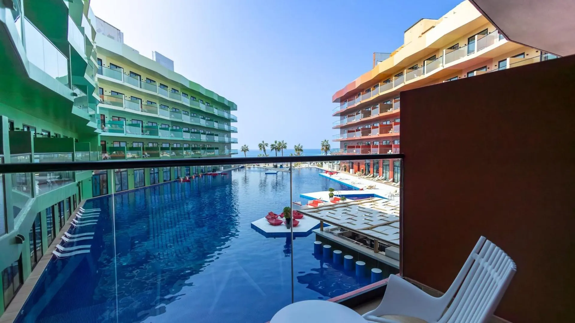 Hotel Voco Monaco Dubai By Ihg, Adults Only, World Islands