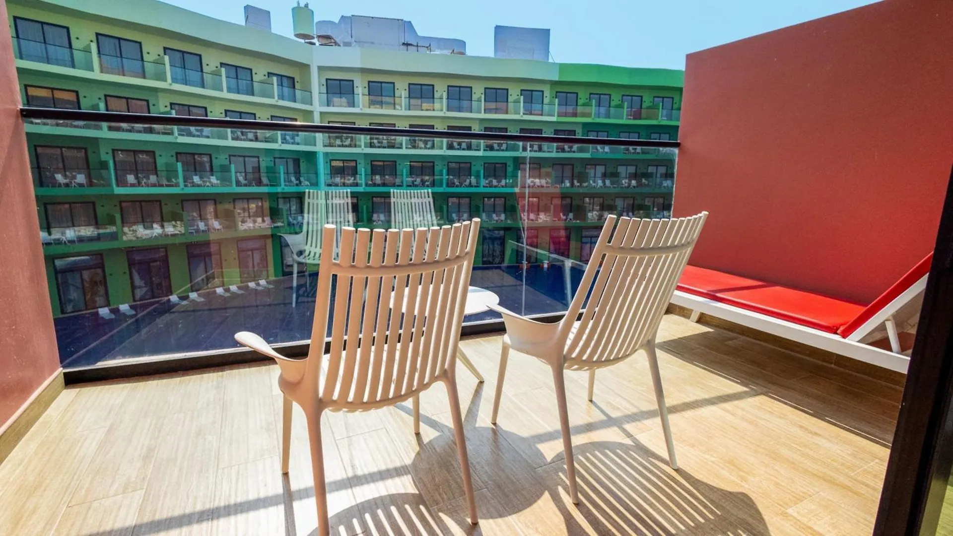 Hotel Voco Monaco Dubai By Ihg, Adults Only, World Islands